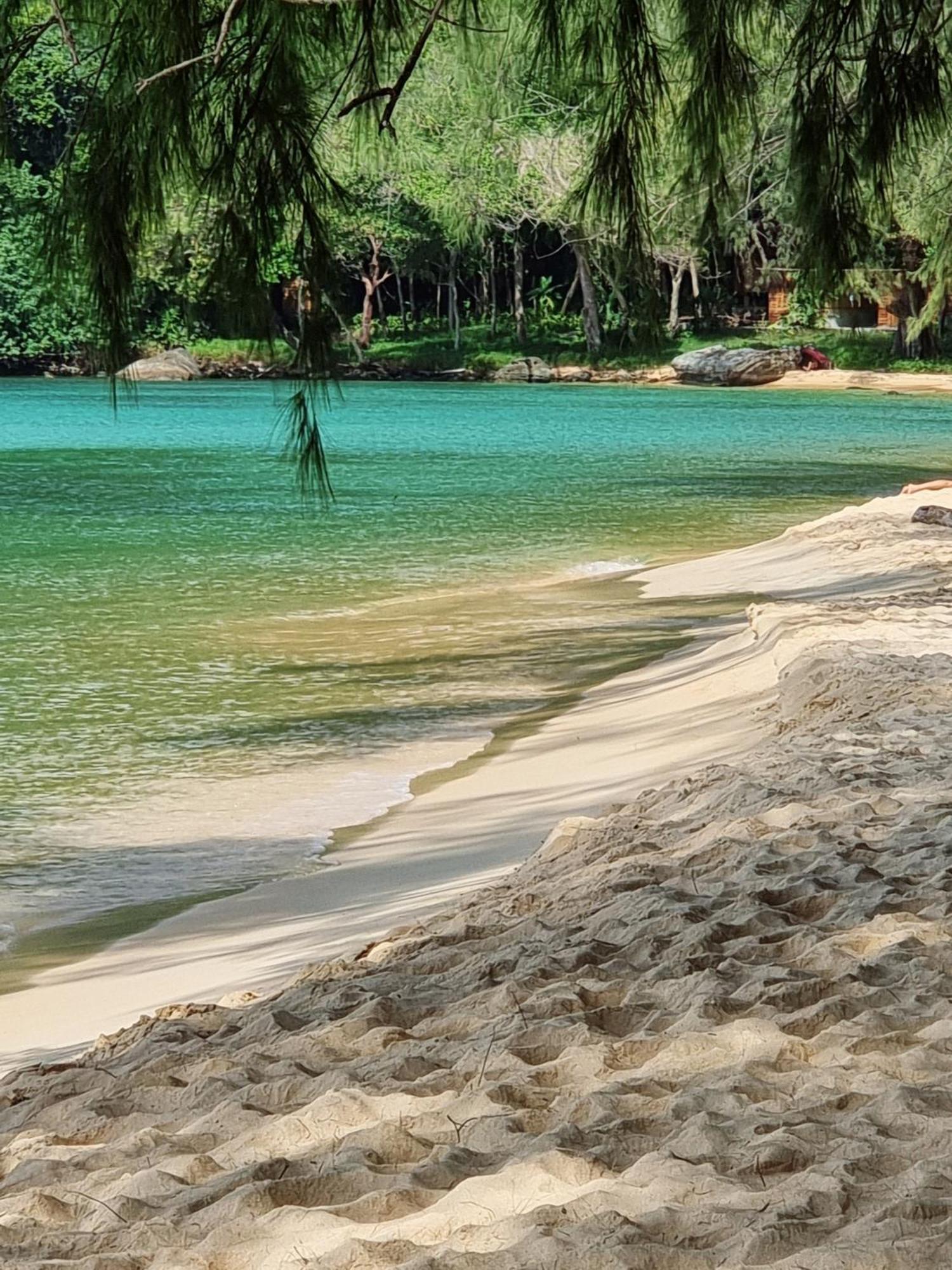 Sunboo Beach Bungalows Koh Rong Sanloem Esterno foto